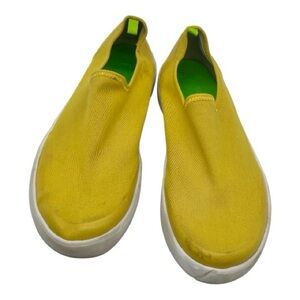 OOFOS OOmg eeZee Low Yellow Comfort Recovery Shoes 9